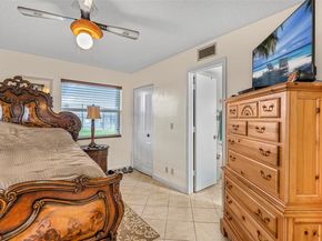 1521 NW 18th AVE 101, Delray Beach FL 33445