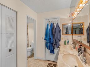 1521 NW 18th AVE 101, Delray Beach FL 33445