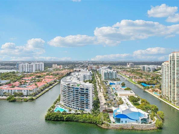 3250 NE 188th St 607, Aventura FL 33180
