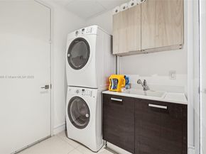 3250 NE 188th St 607, Aventura FL 33180