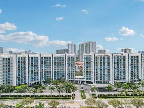 3250 NE 188th St 607, Aventura FL 33180
