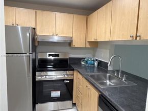 2935 NE 163rd St 3P, North Miami Beach FL 33160