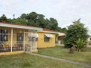 3135 NW 82nd St, Miami FL 33147