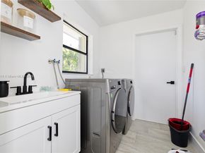 10395 NW 42nd Dr, Coral Springs FL 33065