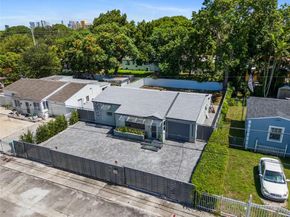 1130 NW 57th St, Miami FL 33127