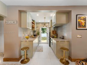 1130 NW 57th St, Miami FL 33127