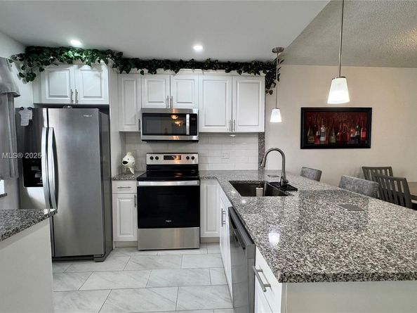 7200 NW 5th Ct 208, Margate FL 33063