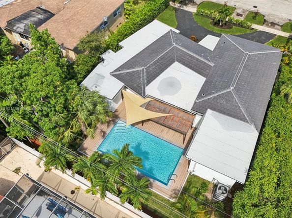 12630 NE Miami Pl, North Miami FL 33161