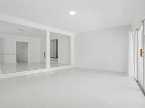12630 NE Miami Pl, North Miami FL 33161