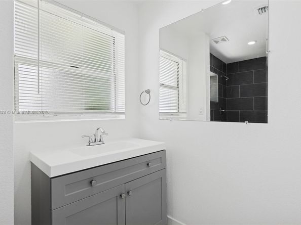 12630 NE Miami Pl, North Miami FL 33161
