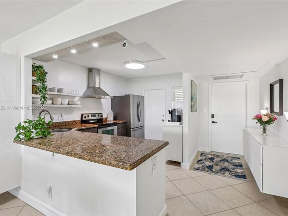 3150 N Course Ln 108, Pompano Beach FL 33069