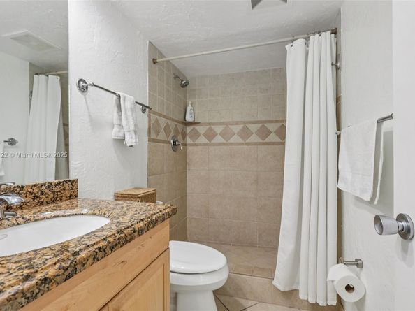 3150 N Course Ln 108, Pompano Beach FL 33069