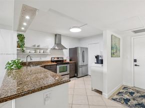 3150 N Course Ln 108, Pompano Beach FL 33069