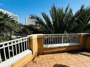 3001 NE 185th St 431, Aventura FL 33180