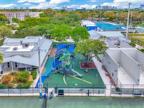 2305 SW 19th Ter, Miami FL 33145