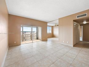 4350 Hillcrest Dr 1016, Hollywood FL 33021