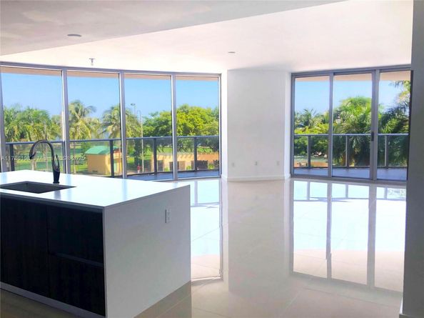 488 NE 18th St 215, Miami FL 33132