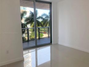 488 NE 18th St 215, Miami FL 33132