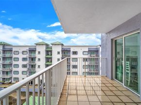 2475 NW 16th St Rd 601, Miami FL 33125