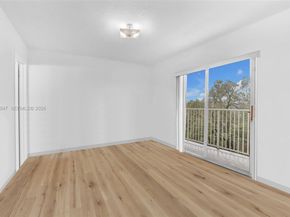 2475 NW 16th St Rd 601, Miami FL 33125