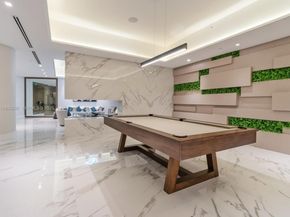 1000 W Island Blvd 3002, Aventura FL 33160