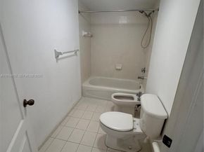 9340 Fontainebleau Blvd W310, Miami FL 33172