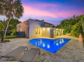 4321 Nautilus Dr, Miami Beach FL 33140