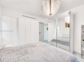 4321 Nautilus Dr, Miami Beach FL 33140