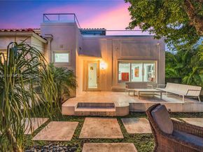 4321 Nautilus Dr, Miami Beach FL 33140