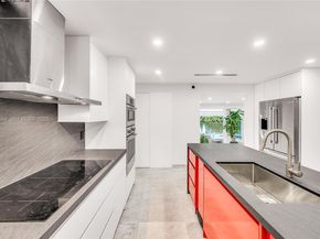 4321 Nautilus Dr, Miami Beach FL 33140