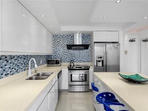 401 Ocean Dr 421, Miami Beach FL 33139