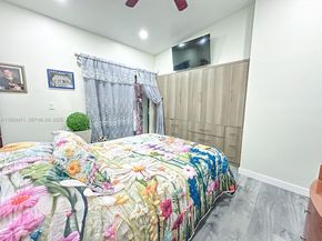 2216 W 53rd Pl 2216, Hialeah FL 33016