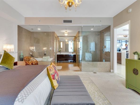 3737 Collins Ave S403, Miami Beach FL 33140