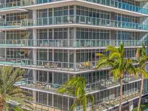 3737 Collins Ave S403, Miami Beach FL 33140