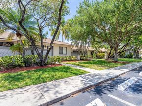 9804 NW 37th St 3E, Sunrise FL 33351
