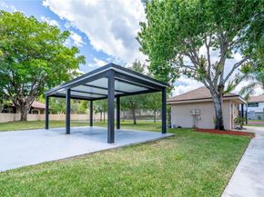 9804 NW 37th St 3E, Sunrise FL 33351