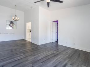 9804 NW 37th St 3E, Sunrise FL 33351