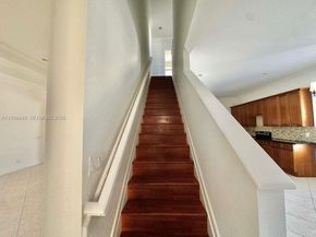 1831 Mariners Ln, Weston FL 33327