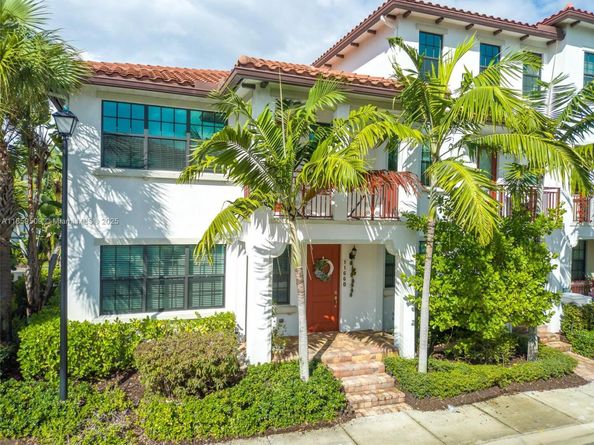 11660 SW 13th Ct, Pembroke Pines FL 33025