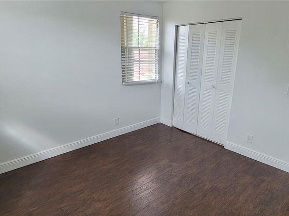 3080 Carysfort Ln, Margate FL 33063