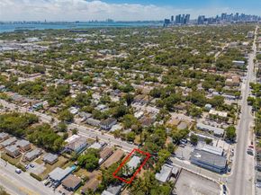 171 NW 70th St, Miami FL 33150