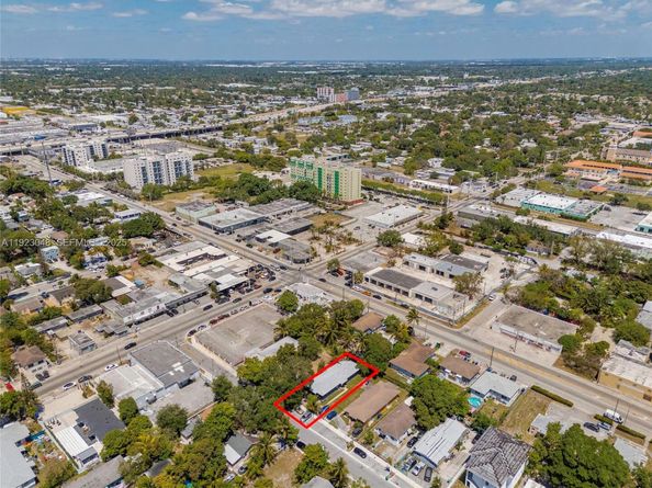 171 NW 70th St, Miami FL 33150