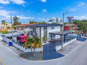 901 NW 22nd Pl, Miami FL 33125