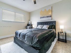 901 NW 22nd Pl, Miami FL 33125