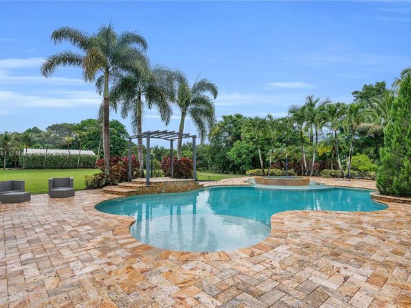 13431 Old Sheridan St, Southwest Ranches FL 33330