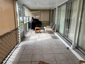6311 NW 71st Ave, Tamarac FL 33321