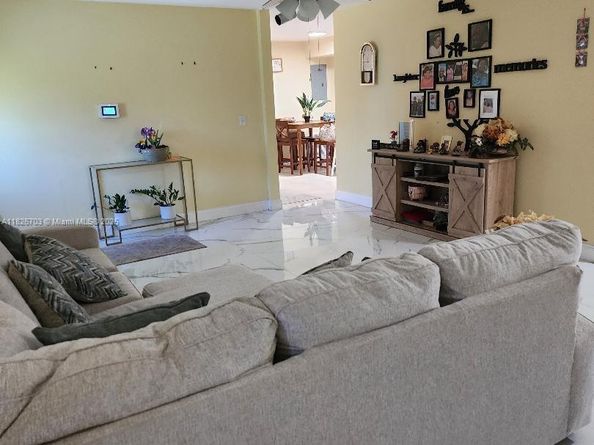 6311 NW 71st Ave, Tamarac FL 33321