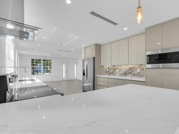 4010 Greenwood Ave, West Palm Beach FL 33407