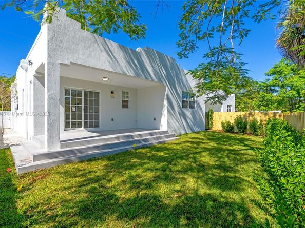 4010 Greenwood Ave, West Palm Beach FL 33407