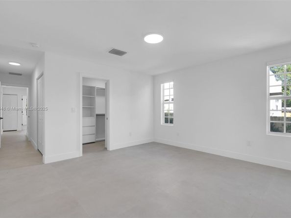 4010 Greenwood Ave, West Palm Beach FL 33407